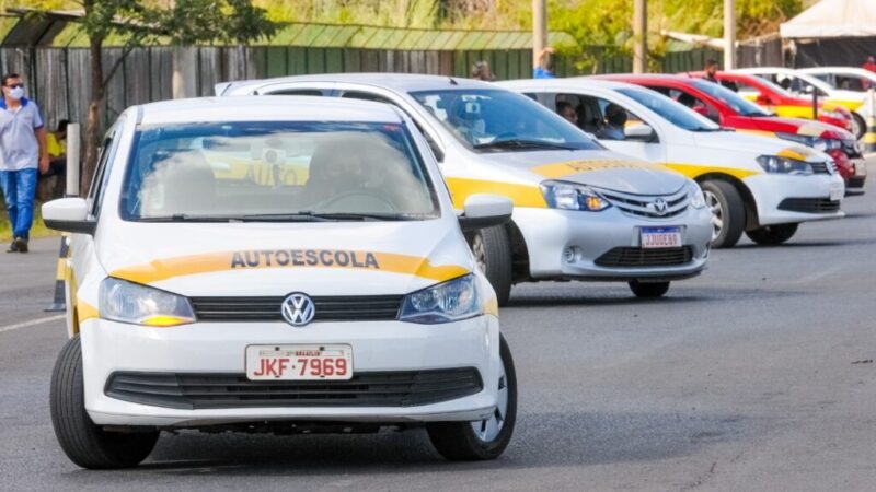 Detran-DF regulamenta novas regras para instrutores de trânsito