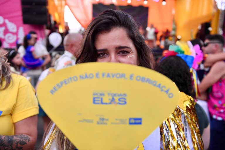 A campanha estará presente nos eventos de maior público do carnaval, no Plano Piloto, Taguatinga, Águas Claras e Planaltina, com equipes da Subsecretaria de Apoio a Vítimas de Violência (Subav/Sejus) devidamente identificadas com camisetas da ação | Foto: Divulgação/Sejus-DF