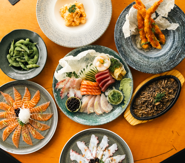 Sushi e streaming para curtir o feriado em casa