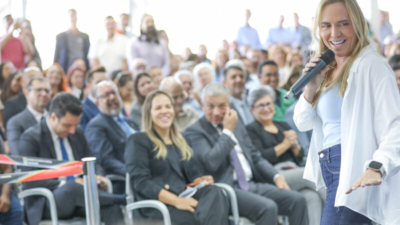 Celina Leão envia projeto de reajuste para a Educação à Câmara