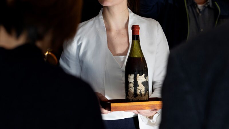 Degustação histórica abre garrafa de Romanée-Conti de 1899