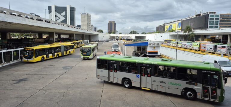 O secretário de Transporte e Mobilidade do DF, Zeno Gonçalves, destacou que a divulgação dos relatórios é um instrumento de gestão e transparência | Foto: Divulgação/Semob-DF