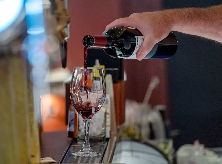 Setor de vinhos defende consumo moderado contra discursos radicais