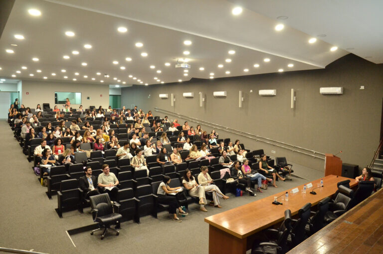 Seminário apresentou debate sobre impactos, prevenção e cuidado da obesidade, bem como formulação de políticas públicas | Foto: Divulgação/Agência Saúde-DF