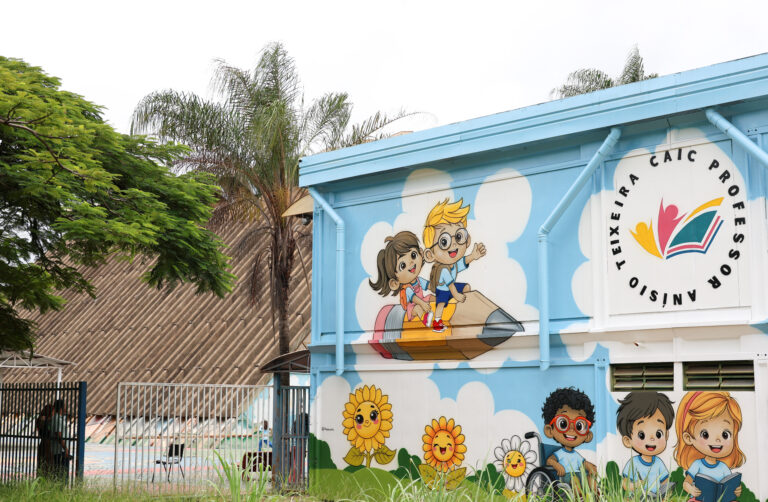 O aniversário de 34 anos do Caic Anísio Teixeira teve programação especial para alunos e professores | Foto: Felipe de Noronha/SEEDF