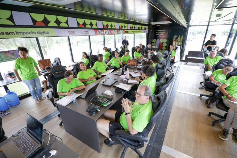Incubadora Digital ganha ponto fixo após atender mais de 500 alunos