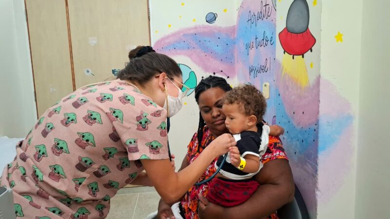 Doenças respiratórias em crianças mobilizam treinamento especial