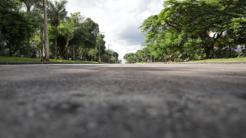 Quarta Avenida do Sudoeste recebe pavimentação importante