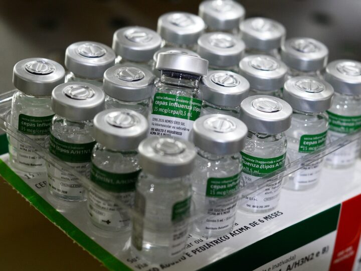 Vacinação contra gripe começa nesta quarta no Distrito Federal