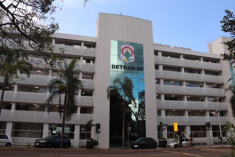 Detran-DF divulga balanço do primeiro ano da atual gestão