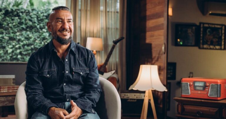 Globo produz filme sobre Raimundos e saída polêmica de Rodolfo