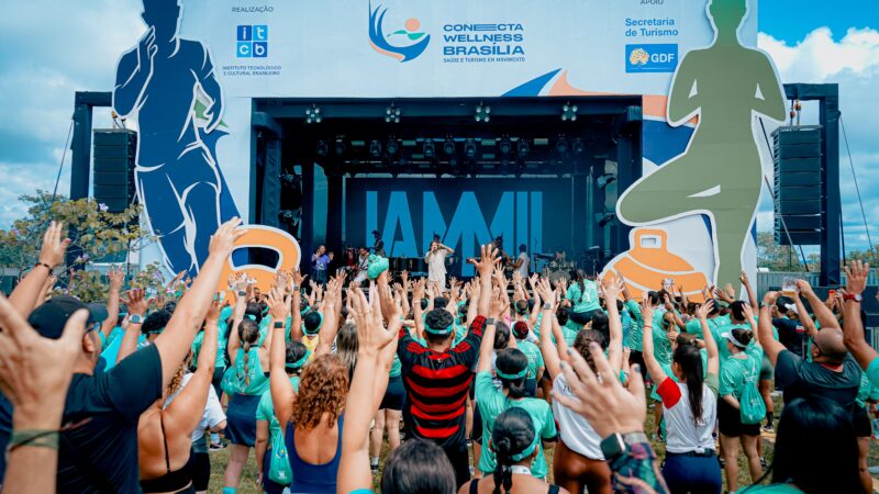 Brasília reúne 7 mil corredores em manhã de saúde e lazer