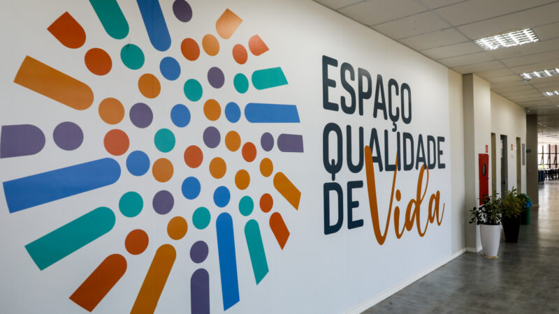 Espaço Qualidade de Vida reabre com música e vacinação no Buriti