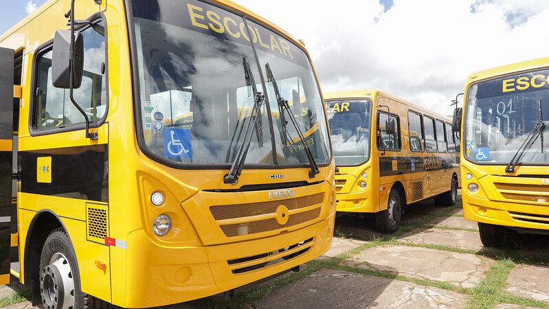 Planaltina ganha 12 novos ônibus escolares para atender alunos da área rural
