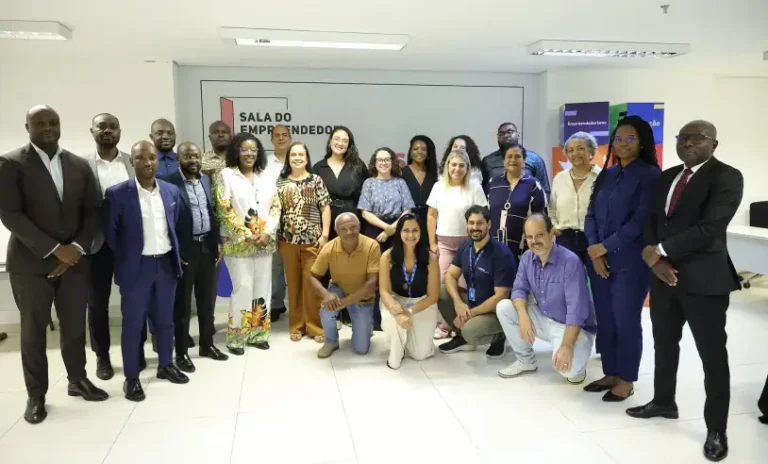 Representantes de Angola visitam Sala do Empreendedor no DF