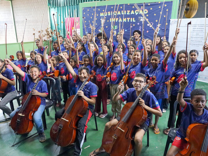 Em Canto em Cordas completa dois anos na Estrutural