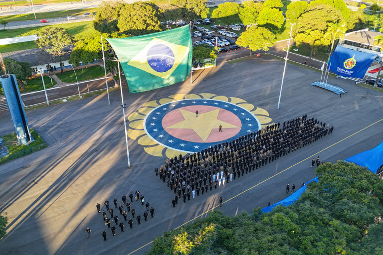 Cerimônia foi realizada no pátio da Academia de Polícia Militar de Brasília