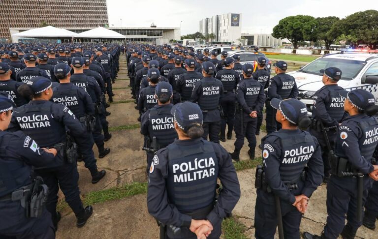 Celina Leão reduz interstício e beneficia militares do DF