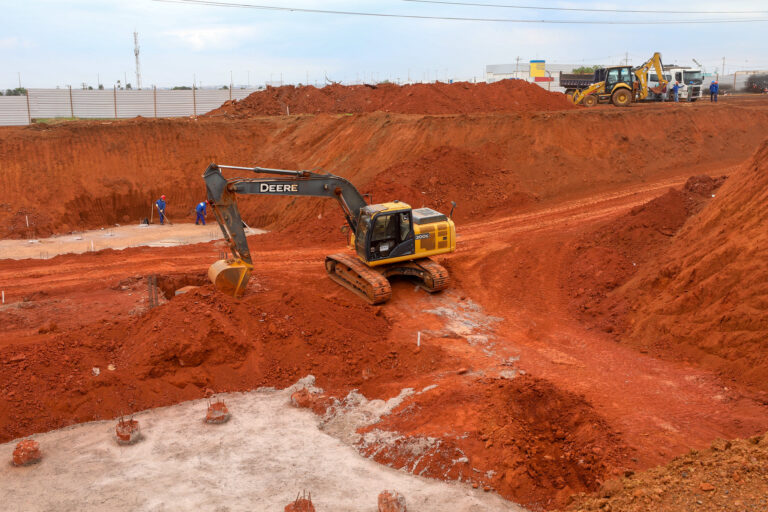 Expansão do metrô em Samambaia avança com novas estações