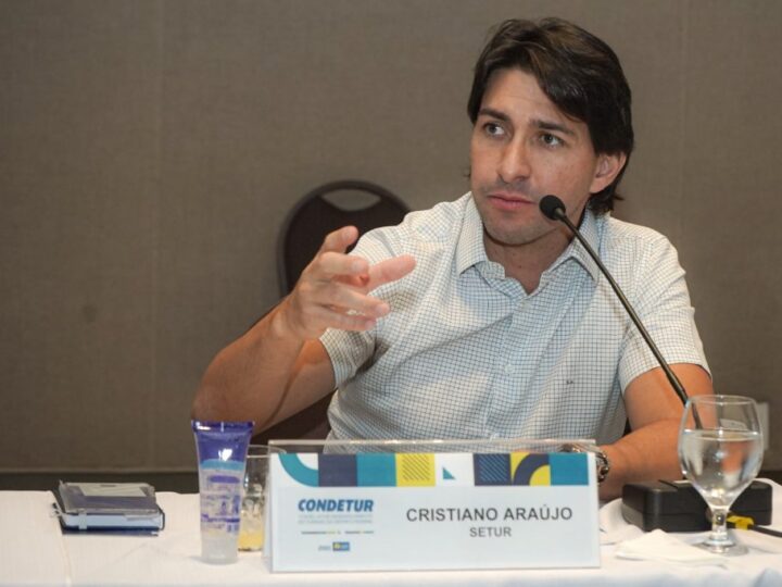 Cristiano Araújo confirma planos para disputar vaga na Câmara