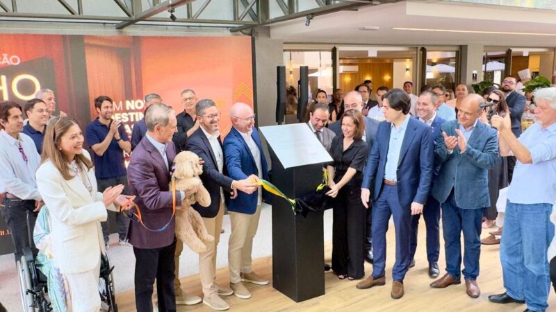 Família Paulo Octávio inaugura novo Soho Hotel em Águas Claras