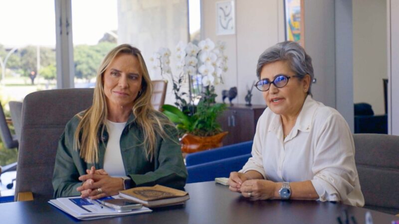 Salário de professores temporários do DF não terá alteração agora