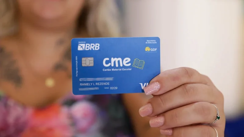 Cartão Material Escolar recebe investimento recorde no DF