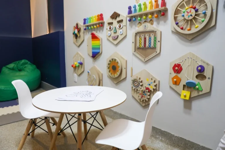 Espaço sensorial acolhe crianças autistas no Hospital de Santa Maria