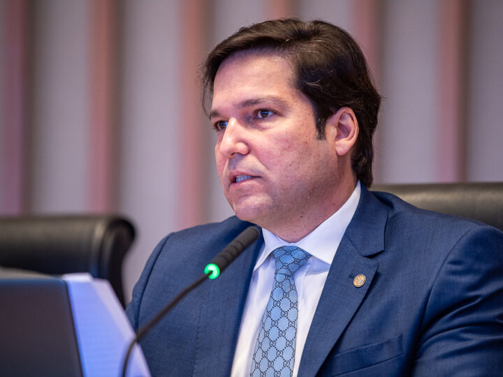 Carteira da Mãe Atípica pode ser criada no Distrito Federal