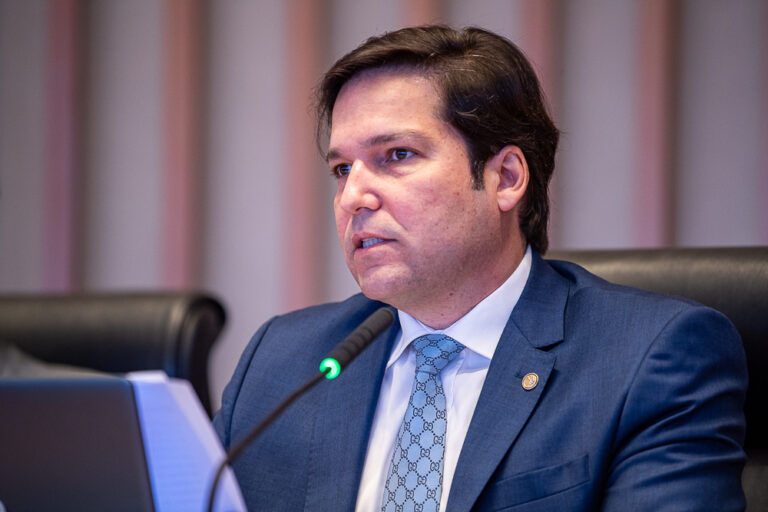 Carteira da Mãe Atípica pode ser criada no Distrito Federal