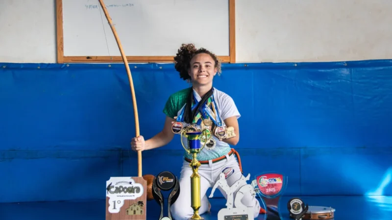 Aluna da rede pública do DF conquista campeonato mundial de capoeira