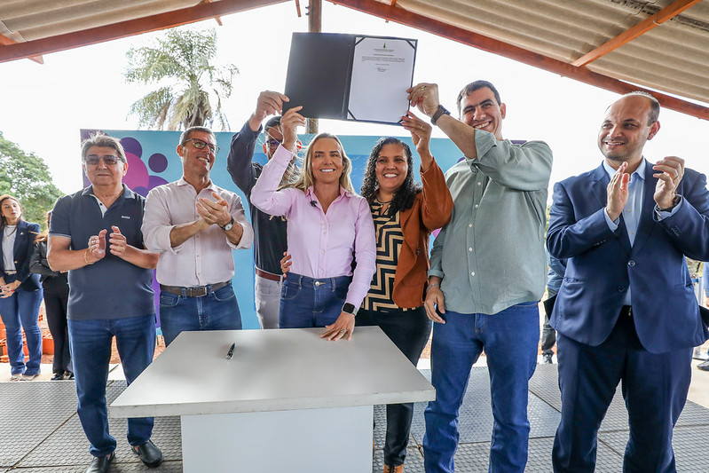 Famílias de Planaltina recebem documentos de suas terras hoje