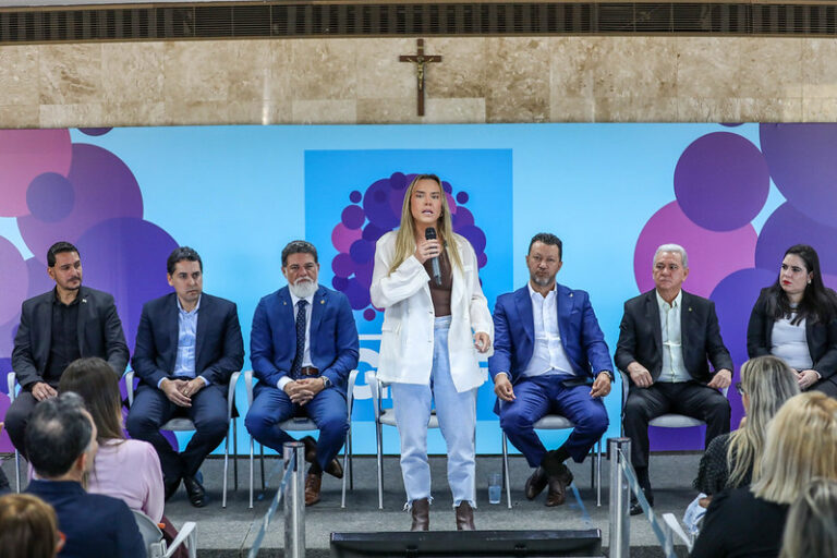 Retirada de remédios no DF fica mais fácil com sistema digital
