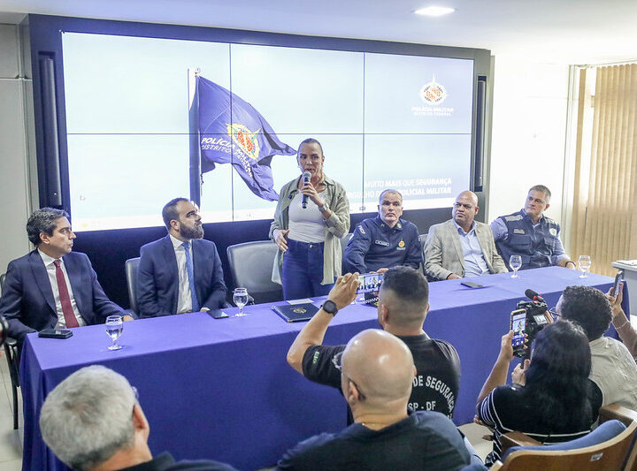 Conselhos Comunitários se reúnem com novo comandante da PMDF