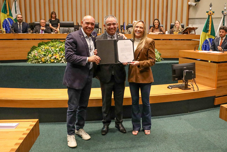Defensoria Pública do DF tem novo chefe em posse com governadora