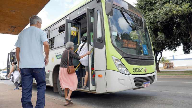 Roubos em ônibus no Distrito Federal caem 52% no início de 2025