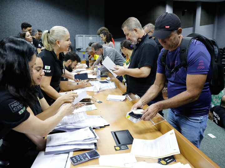 Operação Rastreamento Final devolve celulares roubados no DF