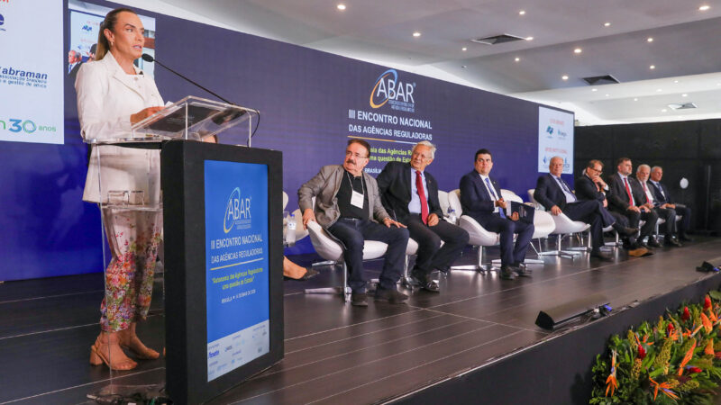 Saneamento no Distrito Federal é destaque em encontro de agências