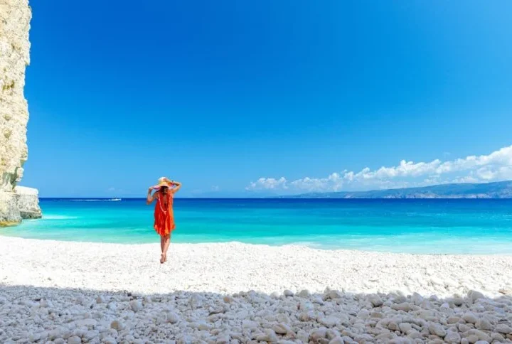 Praias brasileiras entram na lista das 50 melhores do mundo em 2026