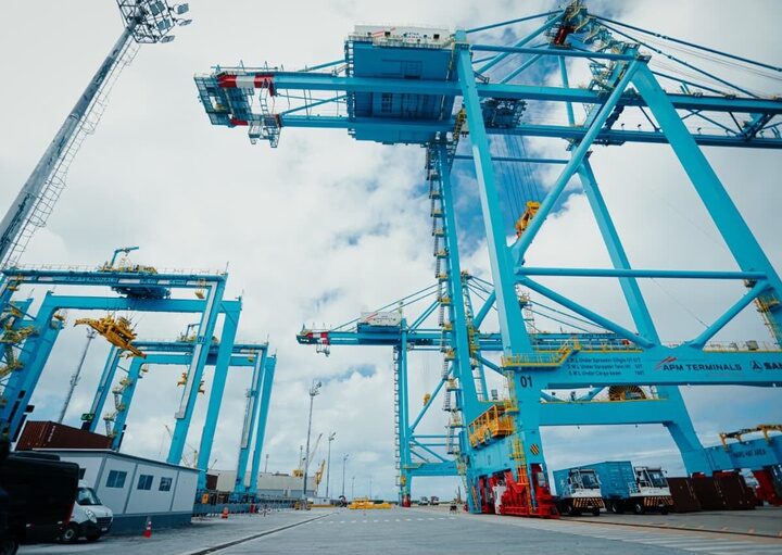 Porto de Suape inaugura terminal de contêineres 100% eletrificado