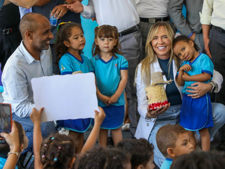 Parquinhos infantis recebem melhorias e novos equipamentos