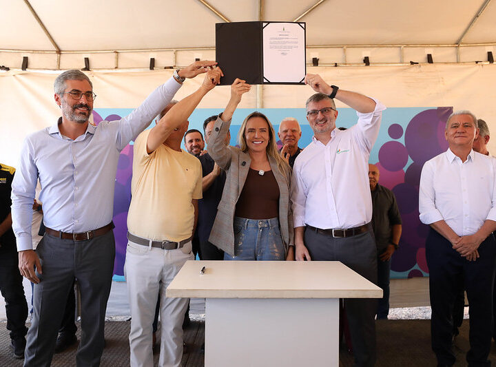 Energia elétrica regularizada chega para 6 mil famílias