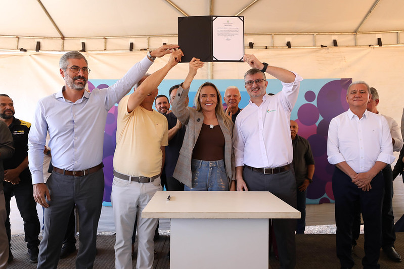 Energia elétrica regularizada chega para 6 mil famílias