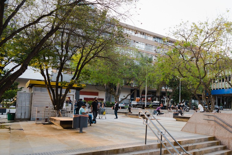 Localizado no centro da capital federal, o SCS reúne intensa circulação de pessoas, diversidade de serviços, presença de empresas e iniciativas culturais | Foto: Divulgação/Seduh-DF