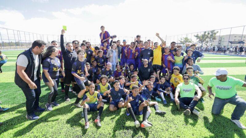 Itapoã Parque ganha novo campo de futebol