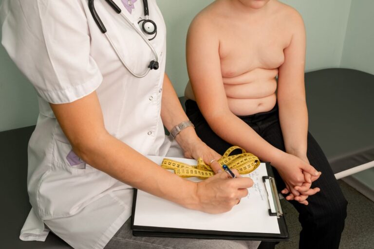 Obesidade infantil avança no mundo e especialistas fazem alerta