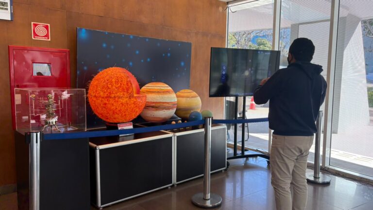 Exposições e demonstrações do funcionamento do cosmos fazem parte dos destaques do Planetário, que tem entrada gratuita | Foto: Divulgação