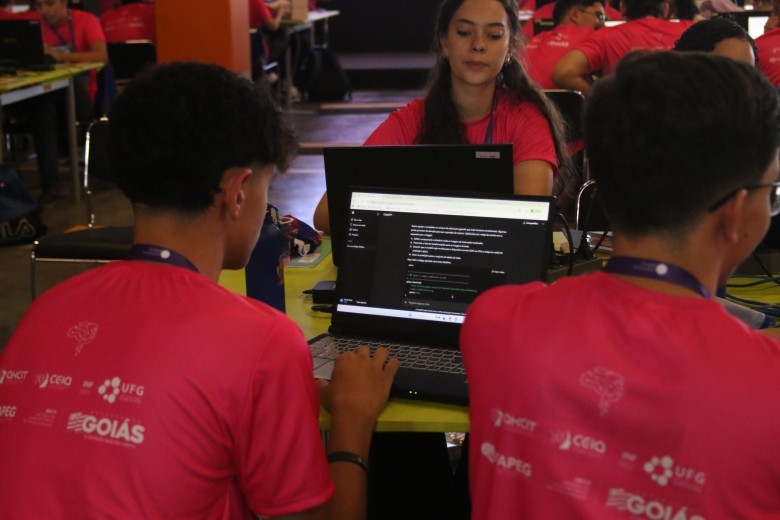 Estudantes do DF podem se inscrever na Olimpíada de IA