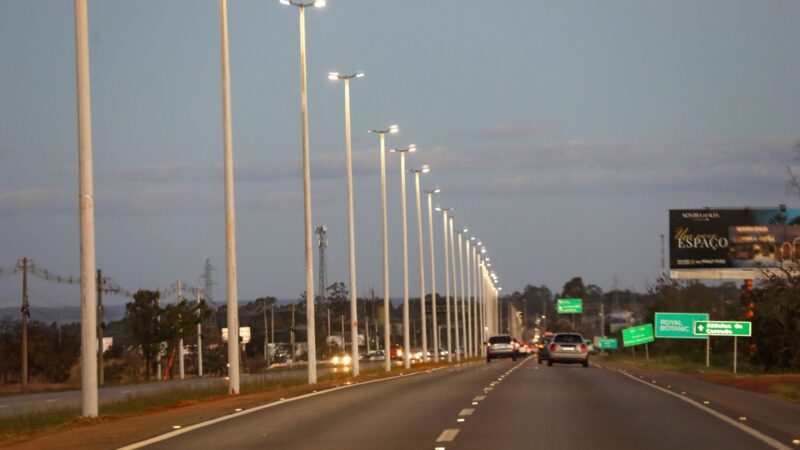 Novas lâmpadas de LED vão clarear ruas de São Sebastião