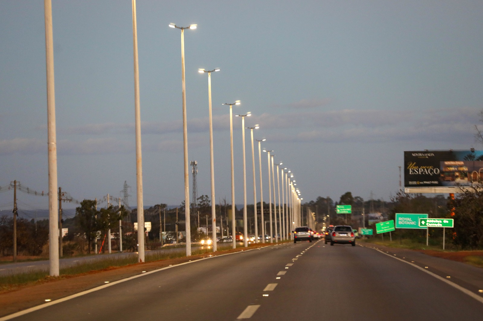 Novas lâmpadas de LED vão clarear ruas de São Sebastião